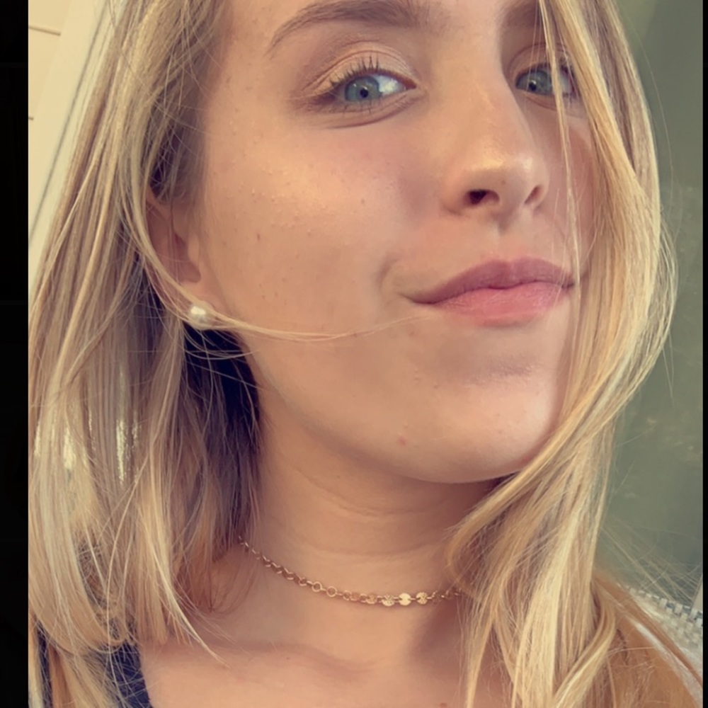 Meet your Posher, Samantha